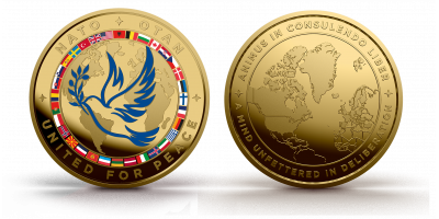 Officiell NATO medalj -  'United for Peace'
